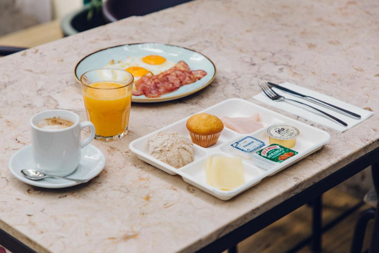 The Independente & Terrace Couette-café