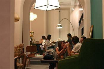 Couette-café The Independente & Terrace